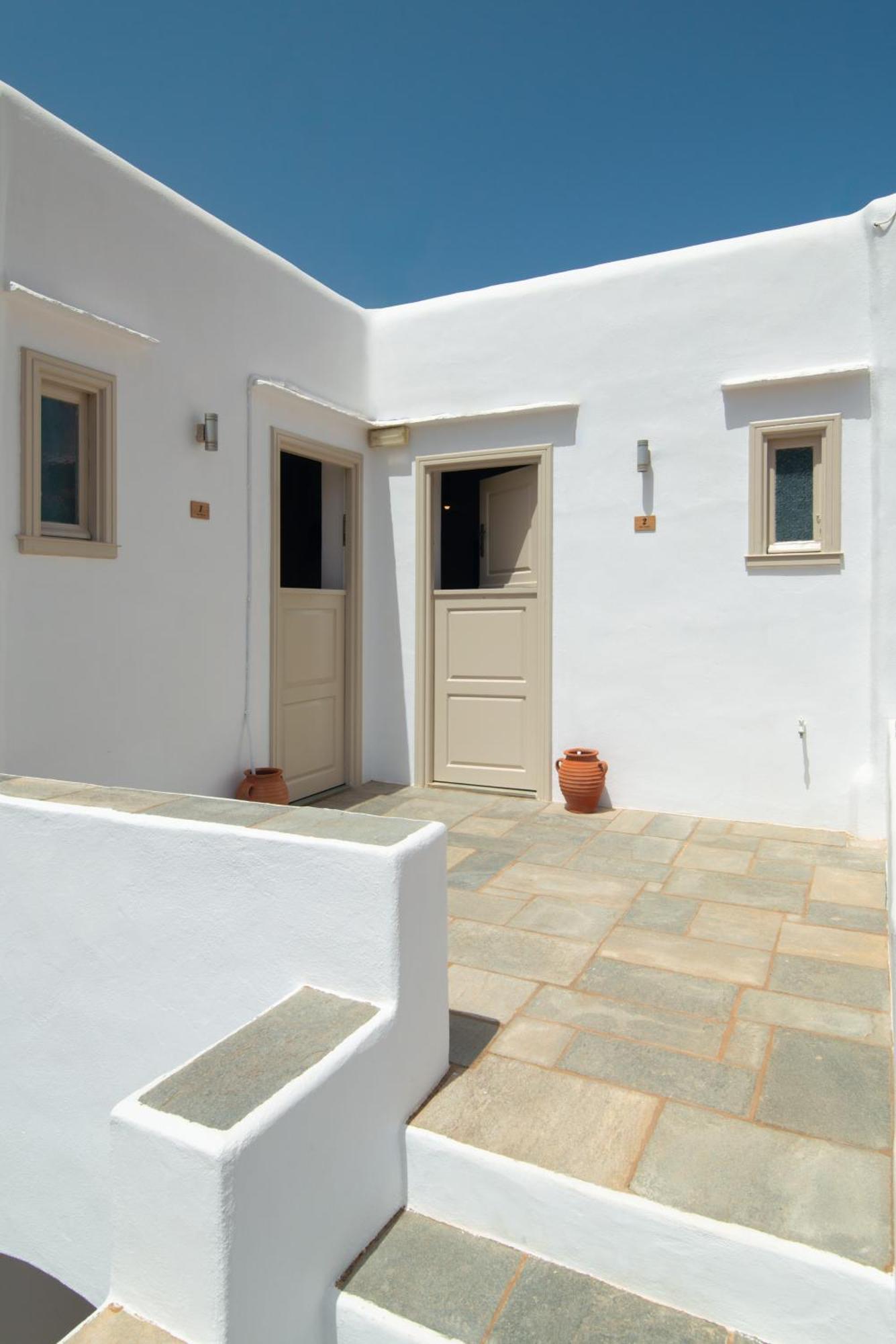 Mare Nostrum * Kamares (Sifnos)